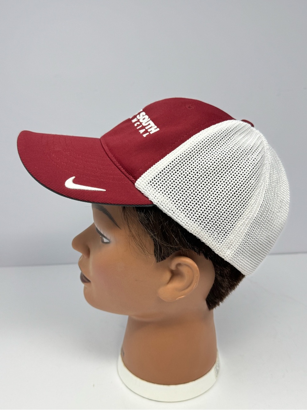 Nike Golf Flexfit S/M Burgundy/White Mesh Fitted Hat First South Financial